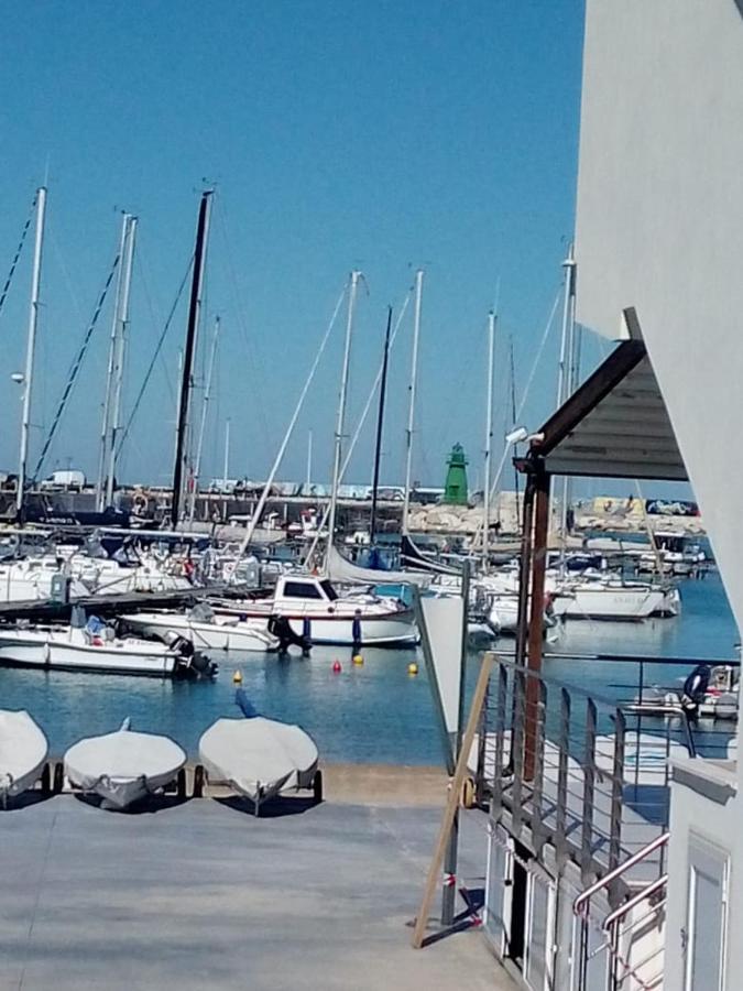 Belo Horizonte Bed & Breakfast Civitanova Marche Bagian luar foto